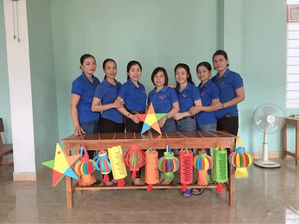 Tuổi trẻ Nghệ An chung sức triển khai chương trình “Đèn lồng yêu thương” - 4