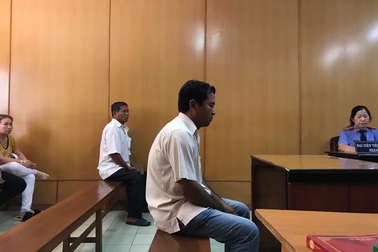 Người anh đề nghị tòa xử nặng em trai