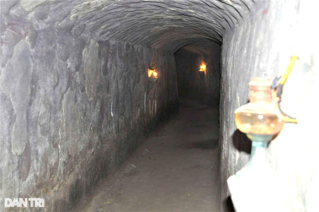 Địa đạo 32km giữa lòng dân và ngôi đình 4 xe tăng kéo không đổ ở Quảng Nam - 5 Địa đạo 32km giữa lòng dân và ngôi đình 4 xe tăng kéo không đổ ở Quảng Nam - 5
