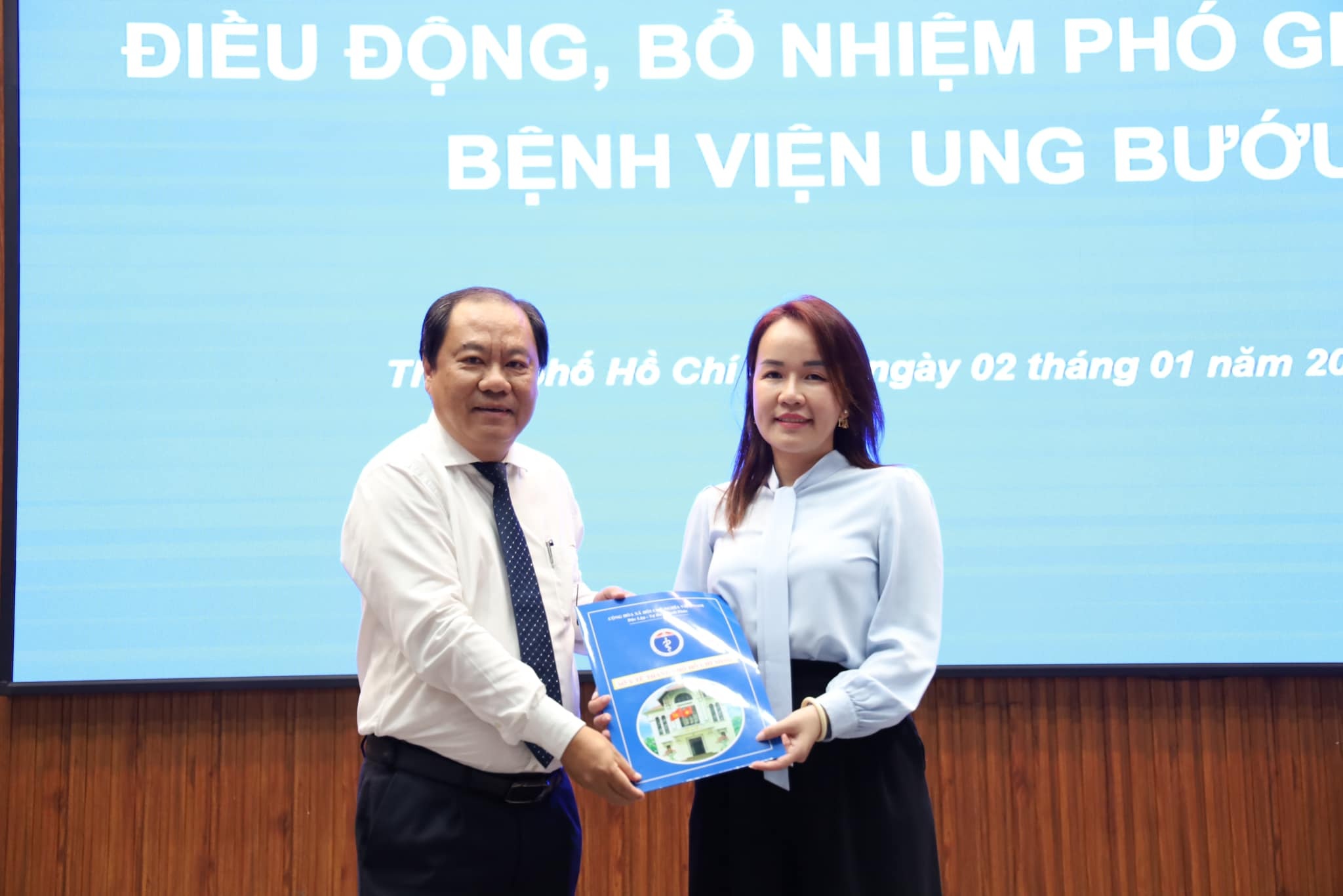 Rumah Sakit Onkologi Kota Ho Chi Minh memiliki Wakil Direktur baru - 1 Bệnh viện Ung bướu TPHCM có Phó giám đốc mới - 1