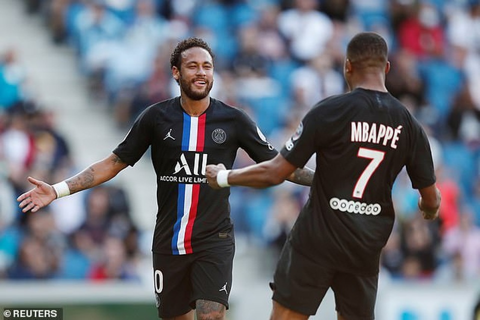 C.Ronaldo suýt rời Juventus để gia nhập PSG - 1 C.Ronaldo suýt rời Juventus để gia nhập PSG - 1