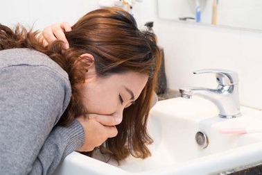 8 dấu hiệu chỉ điểm bệnh gan được ví là "kẻ giết người thầm lặng"