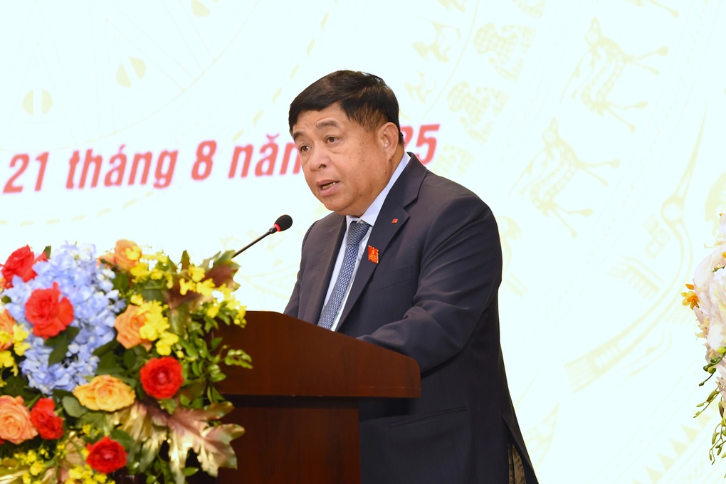 Phấn đấu GDP bình quân đạt 8.500 USD/người vào năm 2030 - 1 Phấn đấu GDP bình quân đạt 8.500 USD/người vào năm 2030 - 1