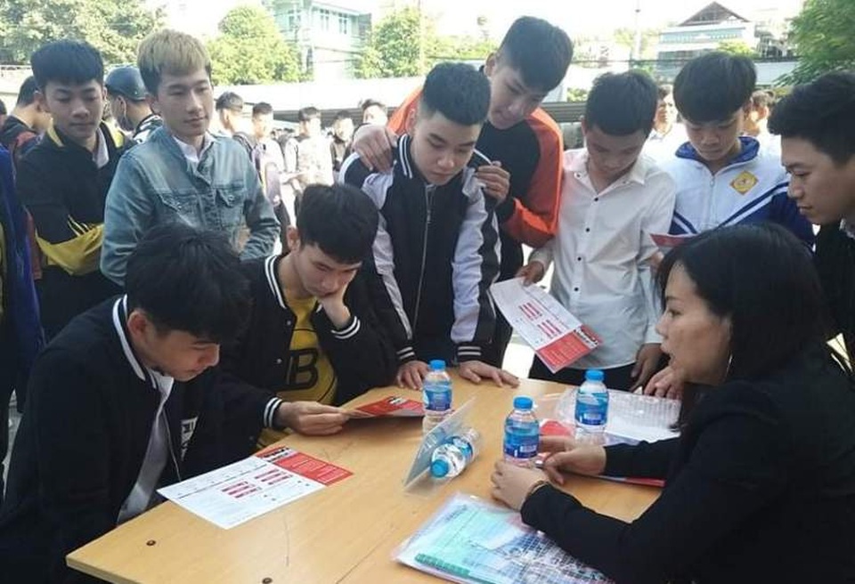 Thanh Hóa: Nhu cầu tuyển dụng hơn 4.200 người tại phiên giao dịch việc làm - 2