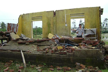 Tan tành nhà văn hóa thôn