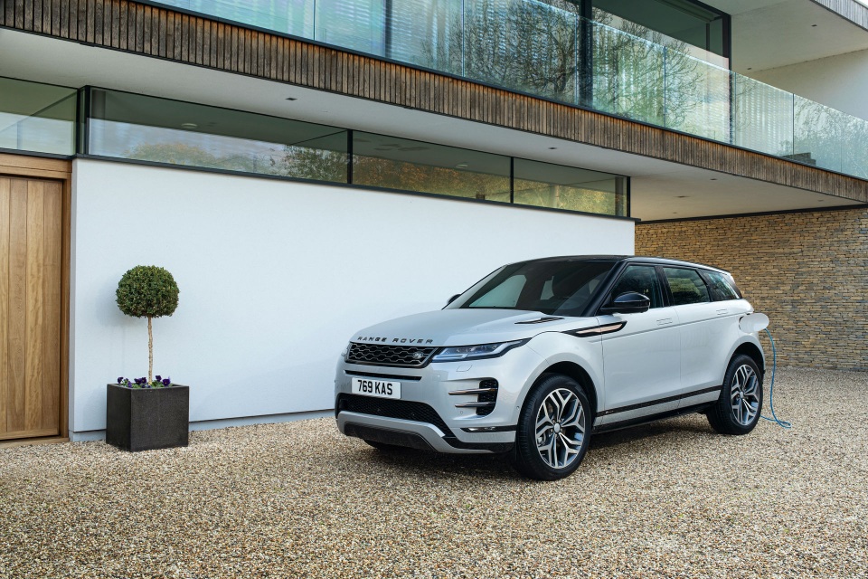 Thêm phiên bản plug-in hybrid cho Evoque và Discovery - 1 Thêm phiên bản plug-in hybrid cho Evoque và Discovery - 1