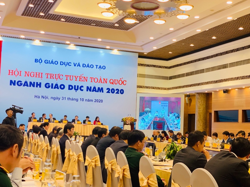 Nhiều tỉnh kiến nghị điều chỉnh định mức giáo viên, chỉ tiêu biên chế - 2