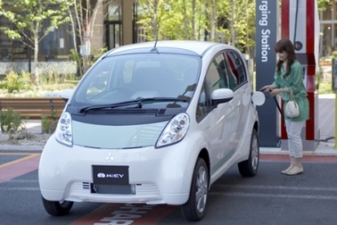 Mitsubishi ra mắt xe i-MIEV chạy điện