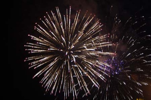 Video: Thưởng thức bữa tiệc ánh sáng trên sân Mỹ Đình