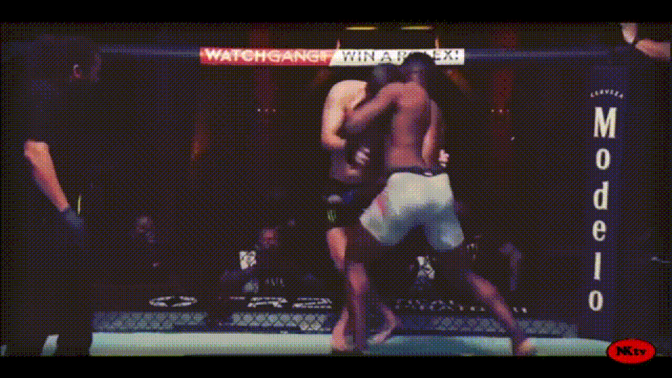 Mất đai hạng nặng, nhà cựu vô địch UFC nói điều bất ngờ - 1 Mất đai hạng nặng, nhà cựu vô địch UFC nói điều bất ngờ - 1