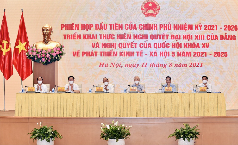 Chính phủ: Đến năm 2025, Việt Nam vượt qua mức thu nhập trung bình thấp - 1 Chính phủ: Đến năm 2025, Việt Nam vượt qua mức thu nhập trung bình thấp - 1