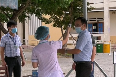 Bên trong điểm thi dành cho thí sinh F1, F2 ở Đà Nẵng