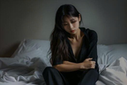 Bạn gái quyết giữ gìn cho đêm tân hôn, sự thật phía sau làm tôi bối rối