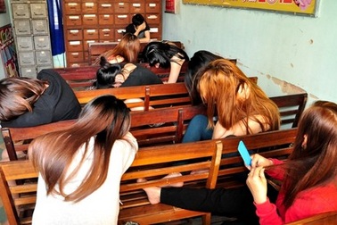 Xu hướng gia tăng nữ giới nhiễm HIV