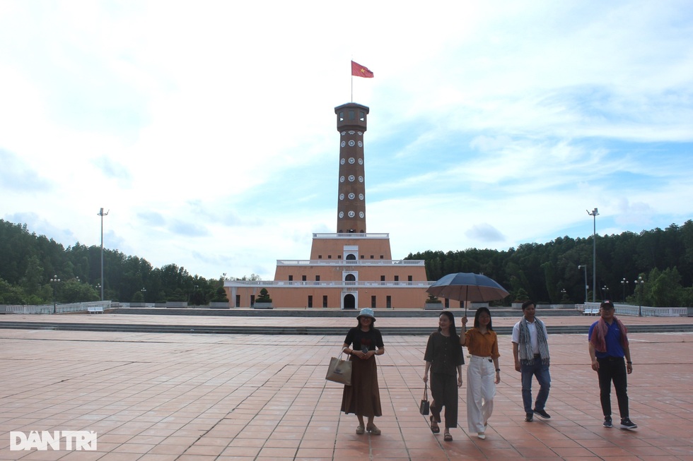 Những lần thay đổi địa giới hành chính ở vùng Đất Mũi - Cà Mau - 3 Những lần thay đổi địa giới hành chính ở vùng Đất Mũi - Cà Mau - 3