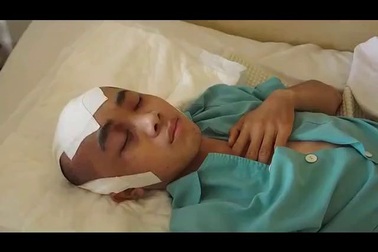 Tương lai mờ mịt của chàng sinh viên nghèo sau tai nạn giao thông