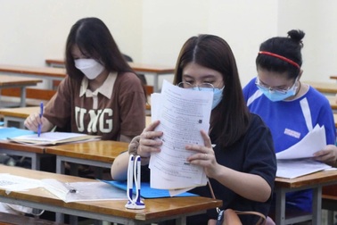 Đổi mới đề thi, thí sinh tự do than "mới thì khó, cũ thì lo"