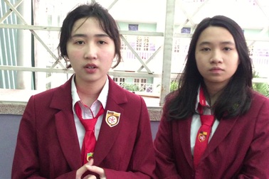 Nhóm học sinh lớp 12 chia sẻ về dự án tư vấn tâm lý học đường online