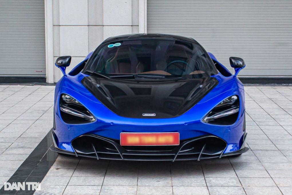 Đi 11.000km, siêu xe McLaren 720S mất giá 9 tỷ đồng dù đã được độ khủng - 4 Đi 11.000km, siêu xe McLaren 720S mất giá 9 tỷ đồng dù đã được độ khủng - 4