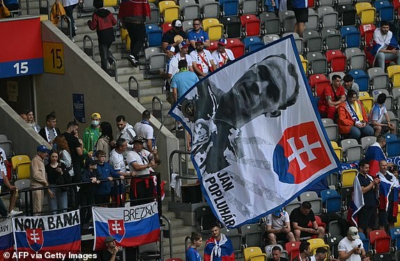 KhongKhi1.JPG KhongKhi1.JPG