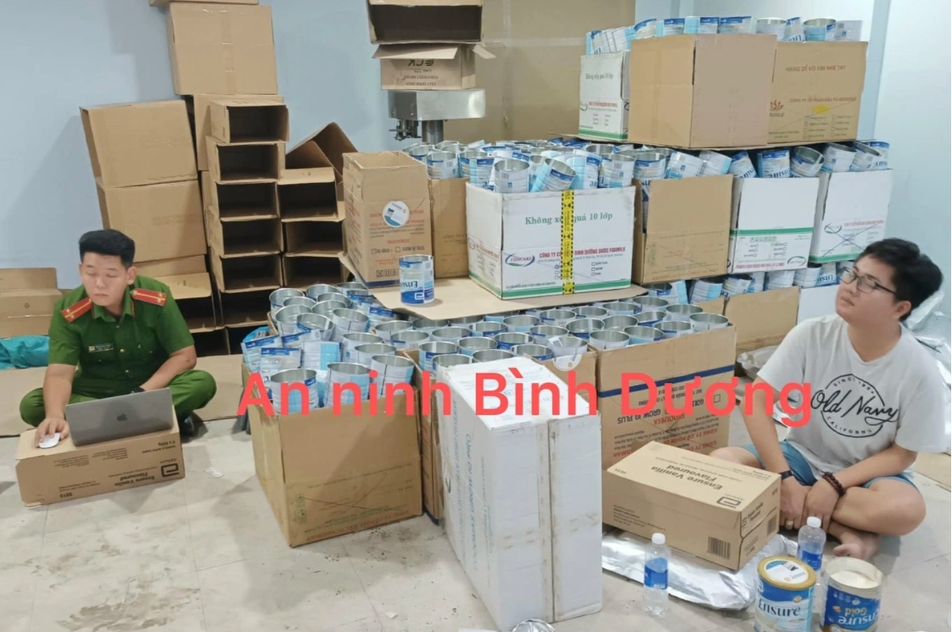 TPHCM: Phát hiện nghìn hộp thuốc giả, sữa giả - 1