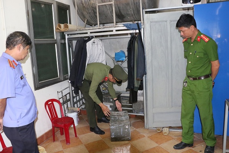 Bắt một đối tượng đưa người lao động sang Đức bất hợp pháp - 2 Bắt một đối tượng đưa người lao động sang Đức bất hợp pháp - 2