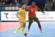Đương kim vô địch thế giới Bồ Đào Nha bị loại khỏi World Cup futsal
