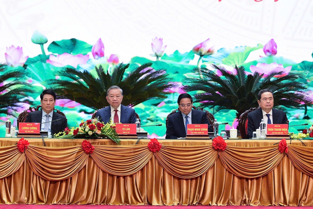 Tổng Bí thư Tô Lâm gặp mặt các nguyên lãnh đạo Đảng, Nhà nước - 2 Tổng Bí thư Tô Lâm gặp mặt các nguyên lãnh đạo Đảng, Nhà nước - 2