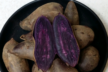 Khoai lang Hàn Quốc chẳng khác khoai Việt, sao vẫn tranh nhau mua?