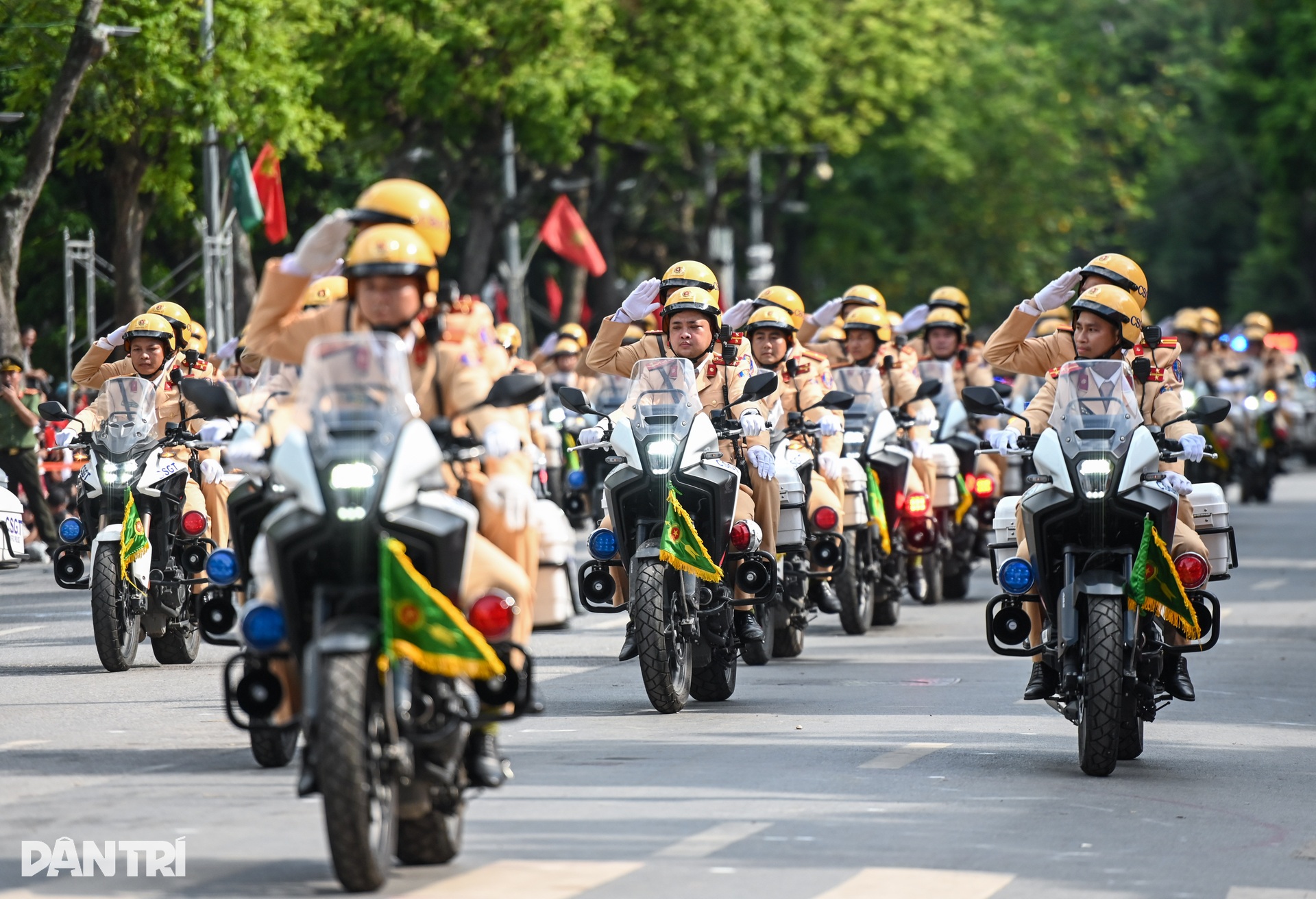Chiêm ngưỡng dàn xe cơ giới hiện đại của Công an Hà Nội - 10 Chiêm ngưỡng dàn xe cơ giới hiện đại của Công an Hà Nội - 10