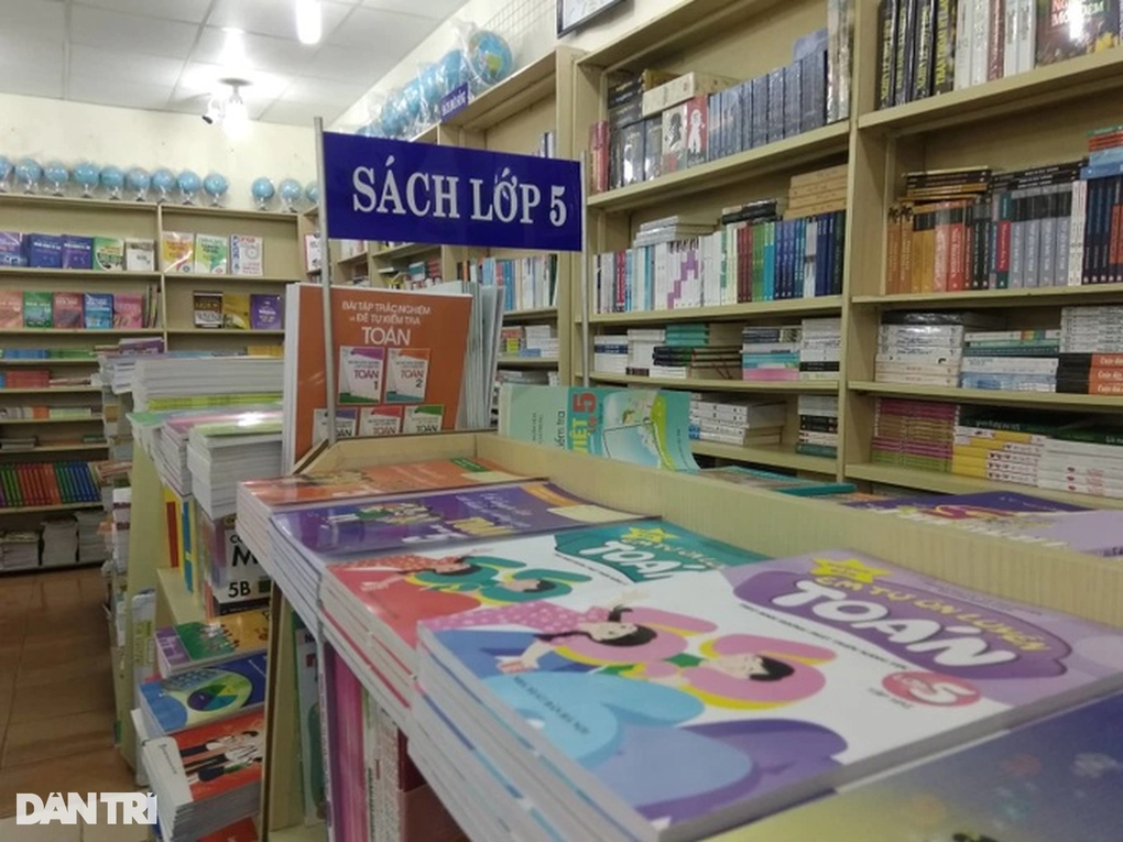 Chính phủ yêu cầu rà soát thông tin kê khai giá sách giáo khoa mới - 1 Chính phủ yêu cầu rà soát thông tin kê khai giá sách giáo khoa mới - 1