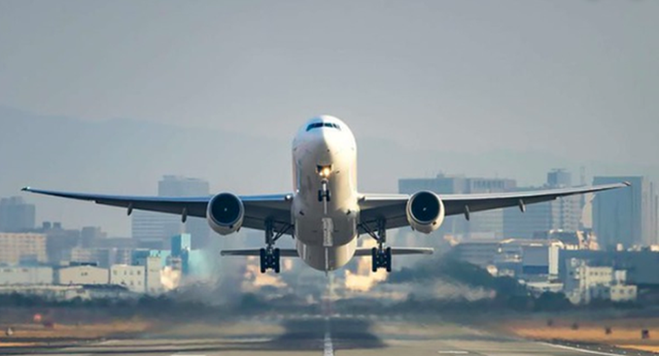 Thủ tướng: Rà soát chặt chẽ việc lập thêm hãng hàng không mới - 1 Thủ tướng: Rà soát chặt chẽ việc lập thêm hãng hàng không mới - 1