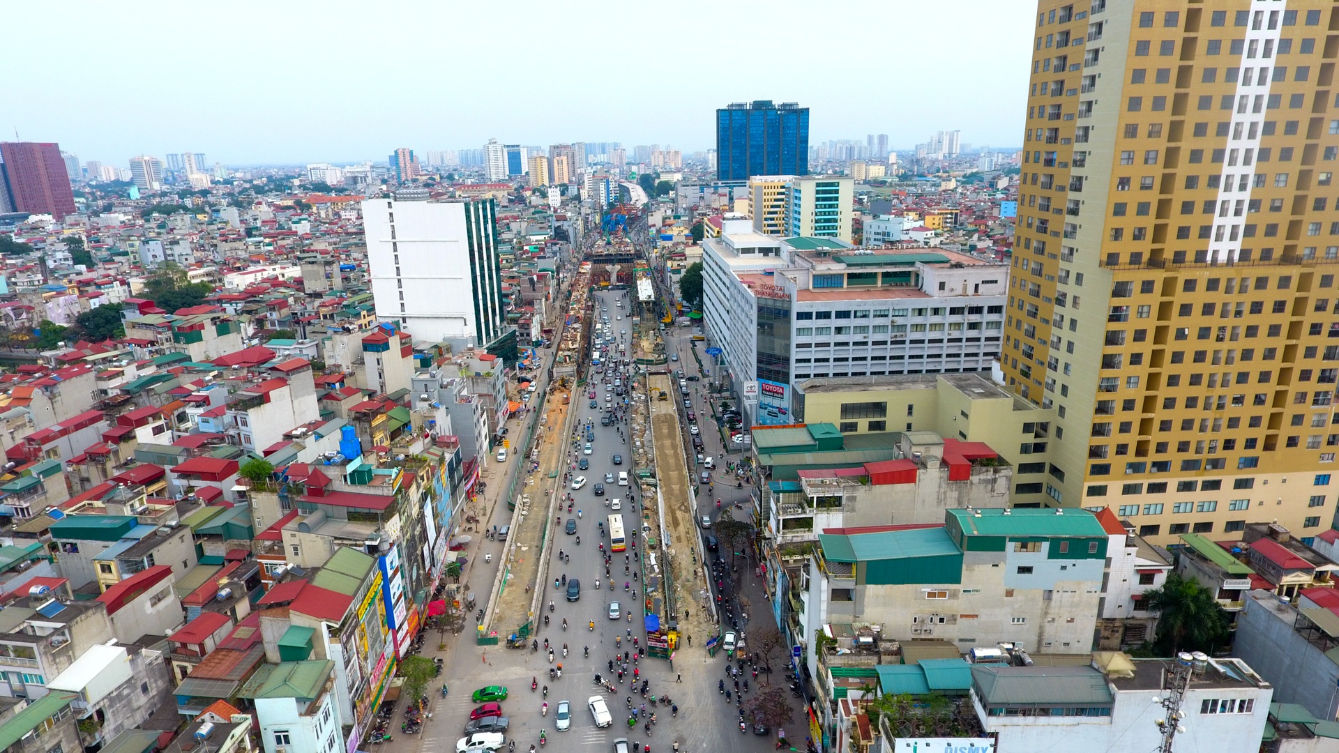 Đại công trường trên cao 9.400 tỷ xuyên đường cong mềm mại ở Hà Nội - 2