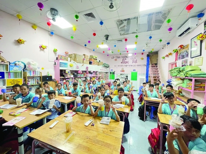 Giờ học tại Lớp học tình thương Ngọc Việt.