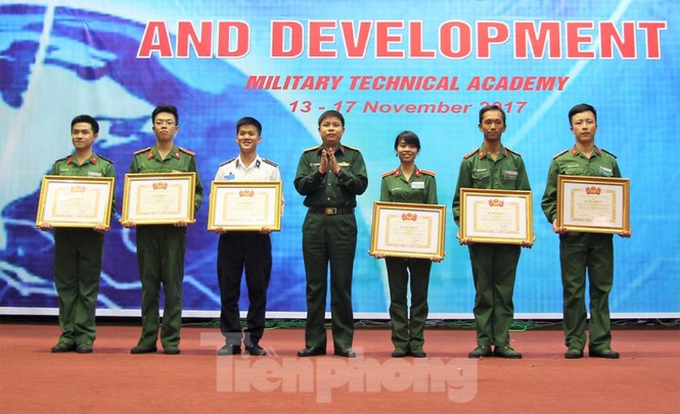 Bóng hồng Quân đội duy nhất Đại hội Thanh niên tiên tiến làm theo lời Bác - 2 Bóng hồng Quân đội duy nhất Đại hội Thanh niên tiên tiến làm theo lời Bác - 2