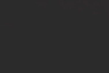 Mẹ bầu 8 tháng bụng sáu múi say sưa tập thể thao