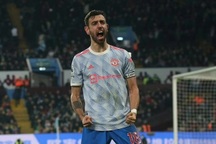 Man Utd lo lắng khi Bruno Fernandes đòi nhận lương ngang C.Ronaldo