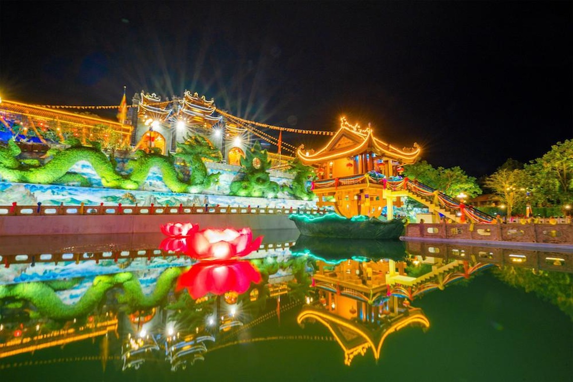 Chùa Ba Vàng - điểm du lịch tâm linh hấp dẫn du khách dịp đầu năm mới - 2 Chùa Ba Vàng - điểm du lịch tâm linh hấp dẫn du khách dịp đầu năm mới - 2