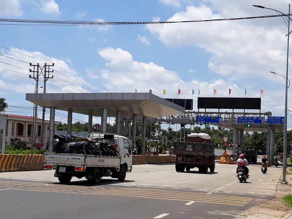 Thi công dự án BOT làm nứt nhà dân, chủ đầu tư chối trách nhiệm tại Đắk Lắk - 1 Thi công dự án BOT làm nứt nhà dân, chủ đầu tư chối trách nhiệm tại Đắk Lắk - 1