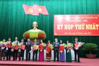 Ông Lê Ngọc Tuấn tái đắc cử Chủ tịch UBND tỉnh Kon Tum