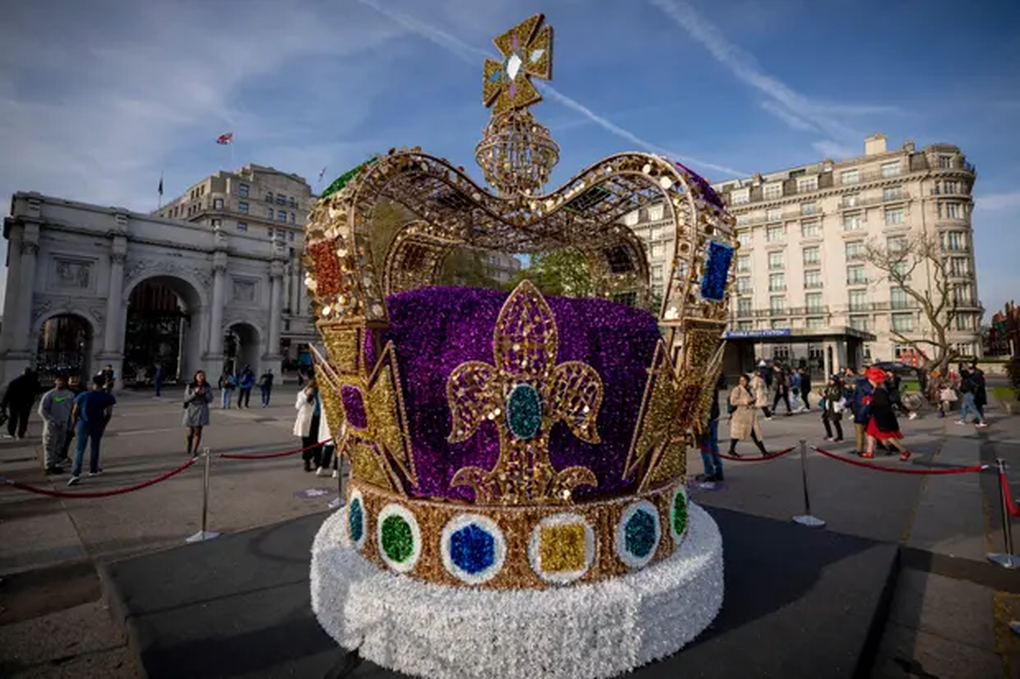 Nước Anh chờ đón lễ đăng quang của Vua Charles III - 8 Nước Anh chờ đón lễ đăng quang của Vua Charles III - 8