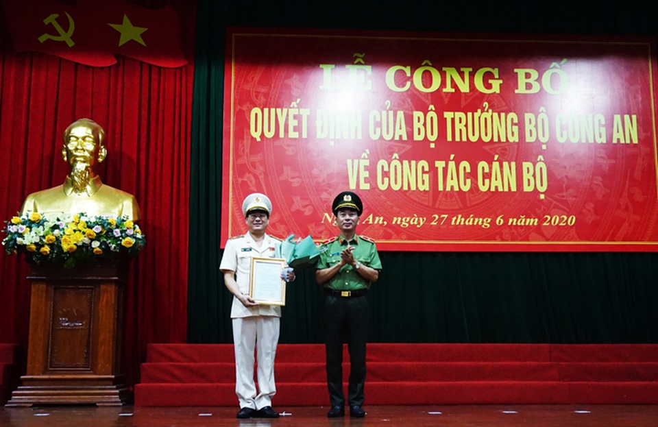 Nghệ An, Điện Biên có tân Giám đốc Công an tỉnh - 2 Nghệ An, Điện Biên có tân Giám đốc Công an tỉnh - 2
