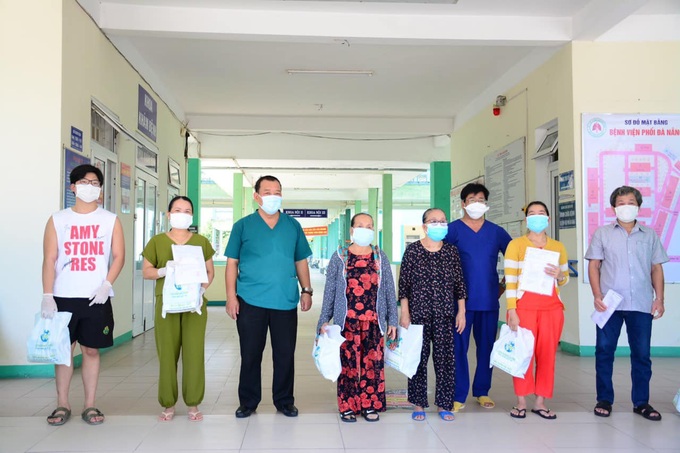 Chiều 6/9: Không có ca mắc COVID-19 mới, 40.620 người đang cách ly phòng dịch - Ảnh 2. Chiều 6/9: Không có ca mắc COVID-19 mới, 40.620 người đang cách ly phòng dịch - Ảnh 2.