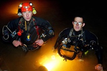 Thợ lặn lần đầu tiết lộ lý do tìm thấy đội bóng nhí Thái Lan