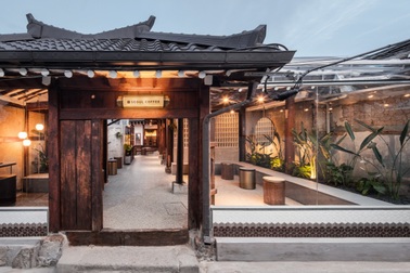 Quán cà phê đẹp như tranh tái hiện kiến trúc nhà cổ Hàn Quốc