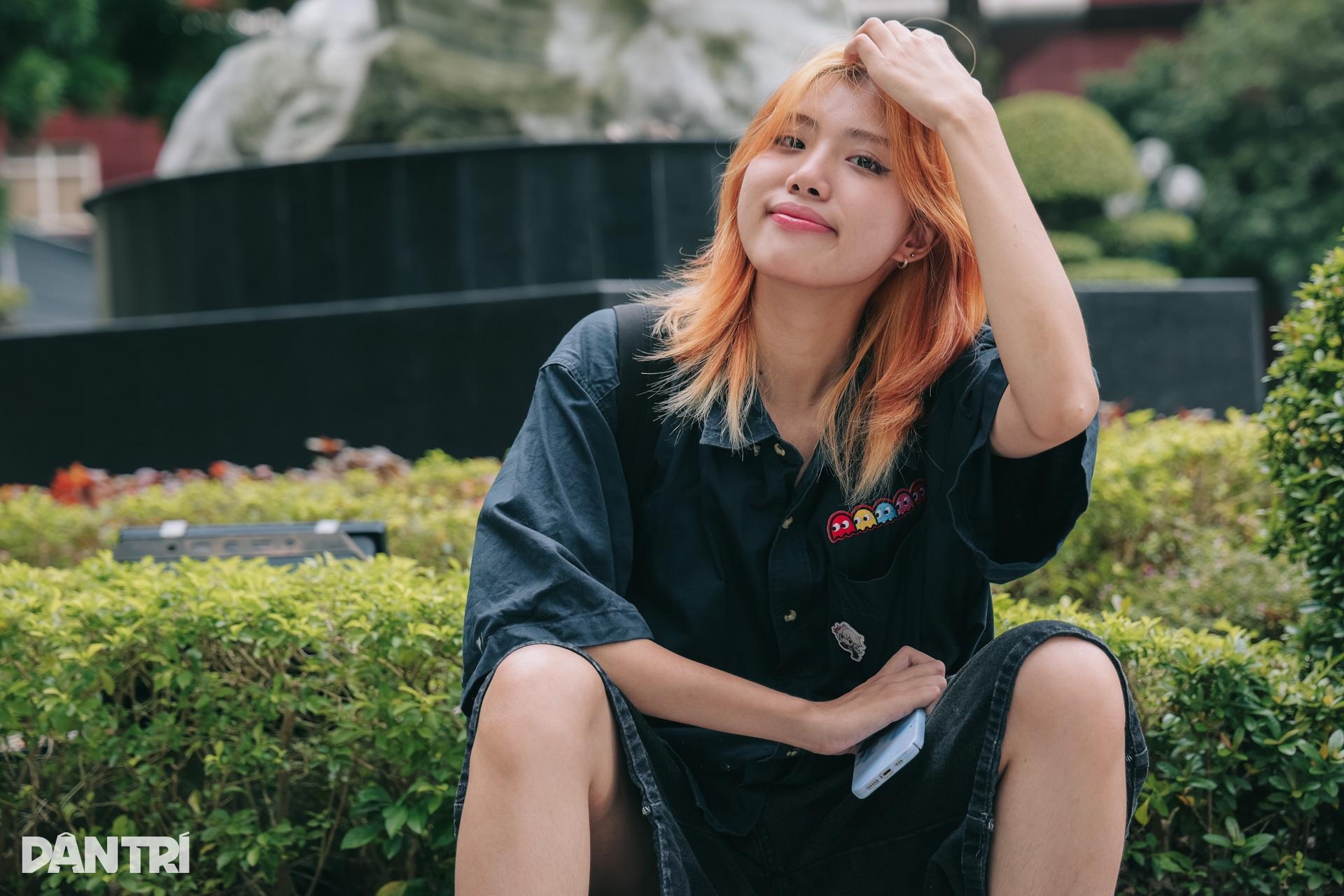 Thời trang đến trường của gen Z ở Hà Nội: Chất nhưng kín đáo, trẻ trung - 6 Thời trang đến trường của gen Z ở Hà Nội: Chất nhưng kín đáo, trẻ trung - 6
