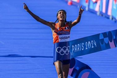 Sifan Hassan giành HCV marathon nữ, phá kỷ lục Olympic