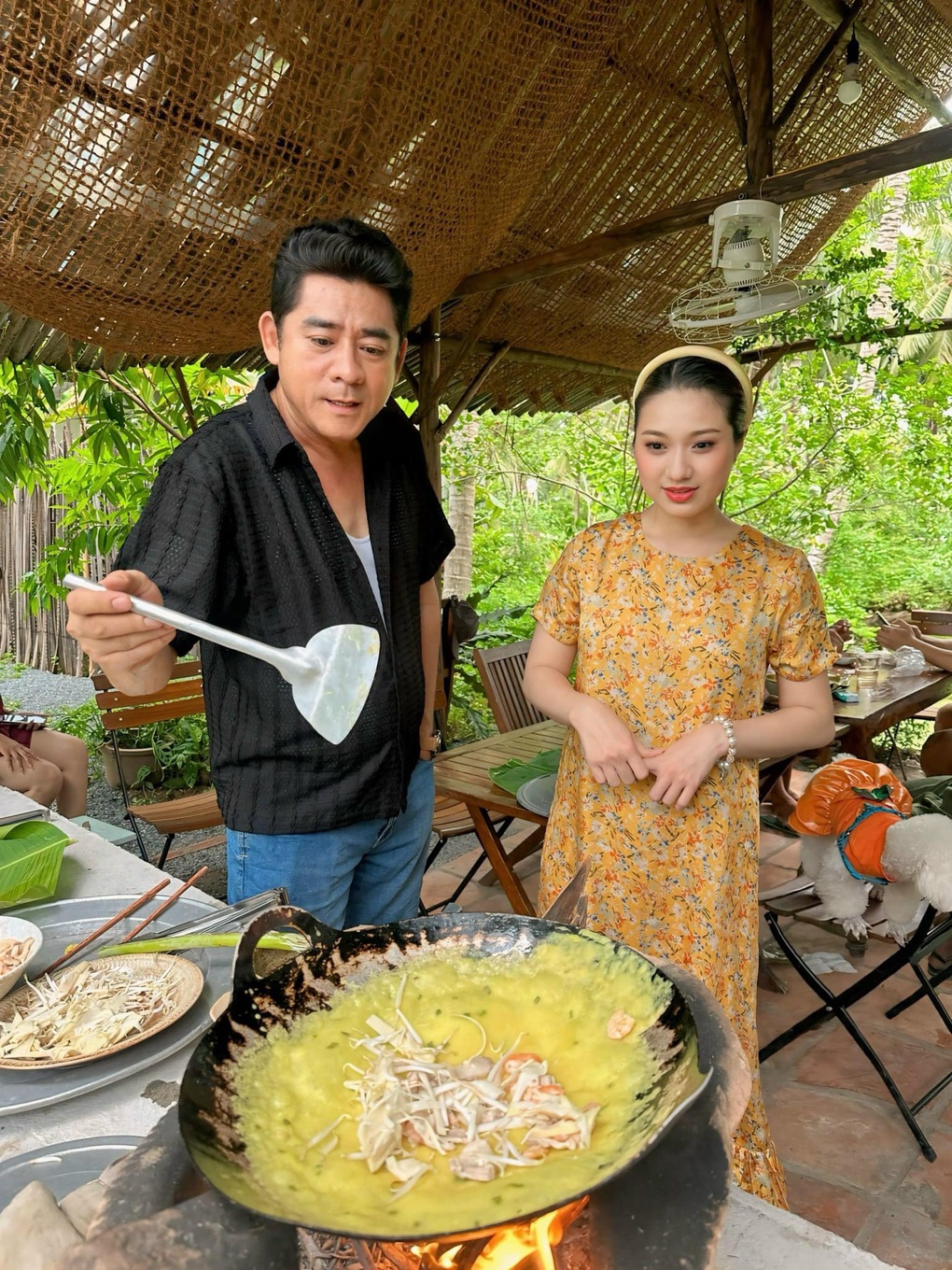Tài tử Huỳnh Anh Tuấn bỏ phố về quê đời tư kín tiếng, đột quỵ tuổi 57 - 4 Tài tử Huỳnh Anh Tuấn bỏ phố về quê đời tư kín tiếng, đột quỵ tuổi 57 - 4