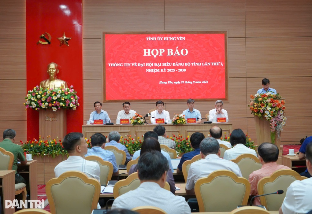 Hưng Yên tuyển hơn 700 cử nhân tăng cường cho cấp xã - 1 Hưng Yên tuyển hơn 700 cử nhân tăng cường cho cấp xã - 1