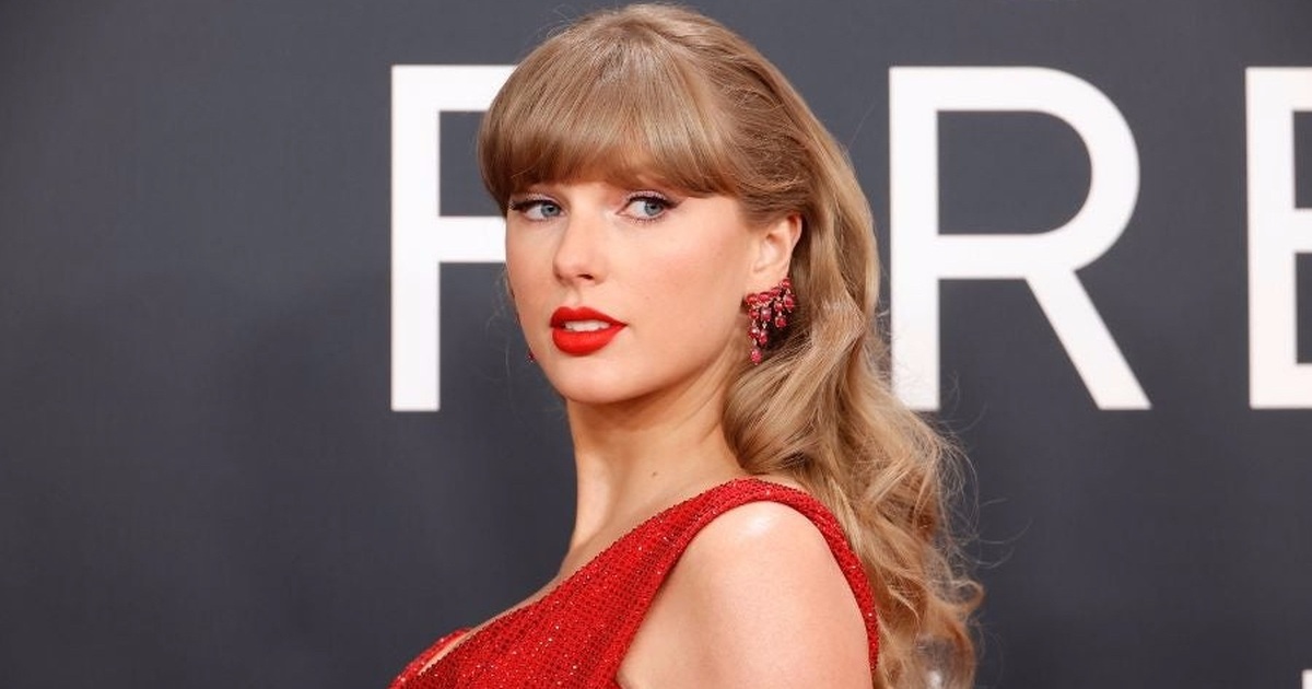 Thương vụ ước tính hàng trăm triệu USD của "rắn chúa" Taylor Swift